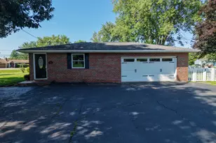 204 Gregg, Jackson Township, PA 16037 - Photo 4