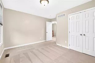 1066 Woodlawn Dr, North Strabane, PA 15317 - Photo 32