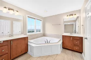 1066 Woodlawn Dr, North Strabane, PA 15317 - Photo 24