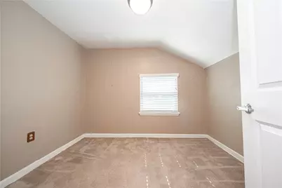 34 Hempstead Ave, Pittsburgh, PA 15229 - Photo 14