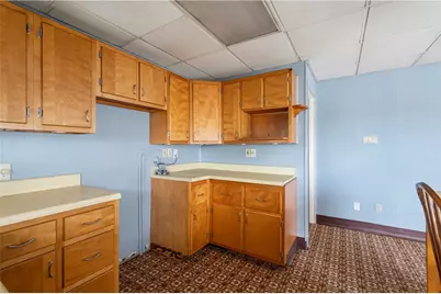 223 Pershing Dr, New Kensington, PA 15068 - Photo 12