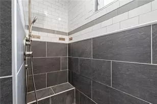 626 Mindora St, Pittsburgh, PA 15211 - Photo 16