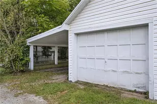 30 Avenue B, Latrobe, PA 15650 - Photo 24
