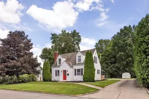 216 Pennsylvania Ave, Zelienople, PA 16063 - Photo 2