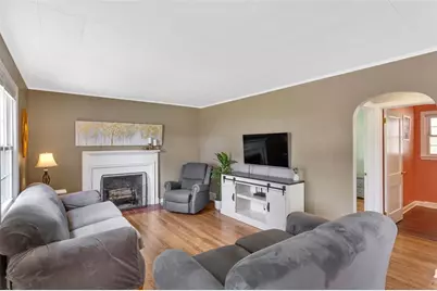 216 Pennsylvania Ave, Zelienople, PA 16063 - Photo 14