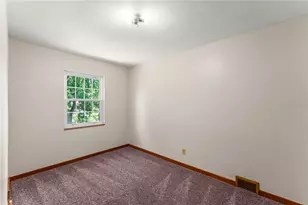 4545 Echo Glen Dr, Pittsburgh, PA 15236 - Photo 18