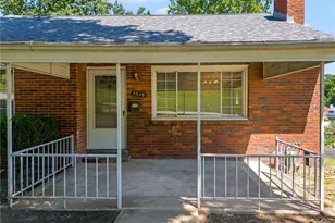 4545 Echo Glen Dr, Pittsburgh, PA 15236 - Photo 2