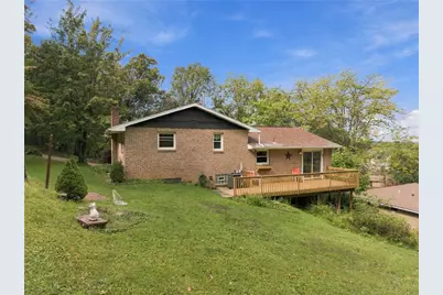 702 Woodside Dr, Jeannette, PA 15644 - Photo 6