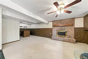 702 Woodside Dr, Jeannette, PA 15644 - Photo 28