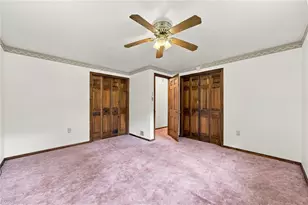 702 Woodside Dr, Jeannette, PA 15644 - Photo 20