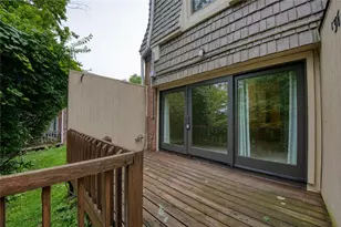 636 Carriage Cir, Pittsburgh, PA 15205 - Photo 18