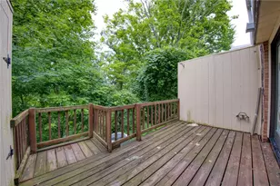 636 Carriage Cir, Pittsburgh, PA 15205 - Photo 20