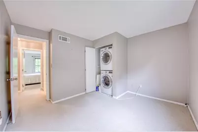 [Address not provided], Pittsburgh, PA 15205 - Photo 14