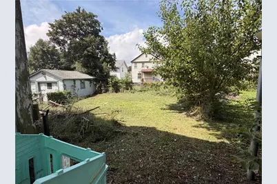1316 Irwin St, Aliquippa, PA 15001 - Photo 12