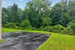 214 Highlander Heights Dr, Pittsburgh, PA 15116 - Photo 34