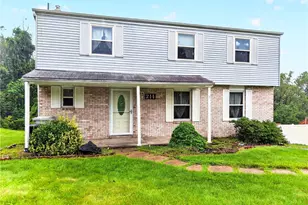 214 Highlander Heights Dr, Pittsburgh, PA 15116 - Photo 2