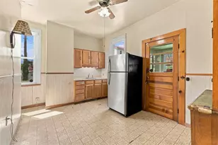 9 Fetzer St, Pittsburgh, PA 15211 - Photo 14