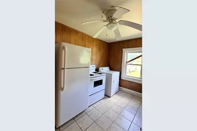 1536 Old Butler Rd, Shenango Township, PA 16101 - Photo 8