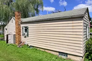 1536 Old Butler Rd, Shenango Township, PA 16101 - Photo 4