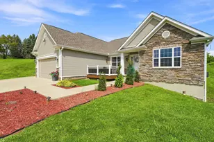 190 Center New Texas Rd, Pittsburgh, PA 15239 - Photo 4