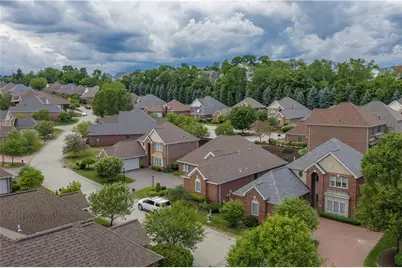 100 Prestonwood Ln, Peters Township, PA 15317 - Photo 30