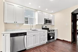 320 E Northview Ave, New Castle, PA 16105 - Photo 14