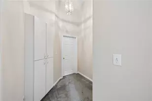 275 Huntingdon Ave, Irwin, PA 15642 - Photo 22