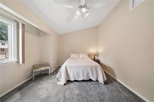 275 Huntingdon Ave, Irwin, PA 15642 - Photo 20