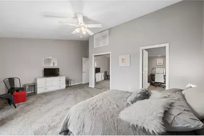 275 Huntingdon Avenue, Irwin, PA 15642 - Photo 12