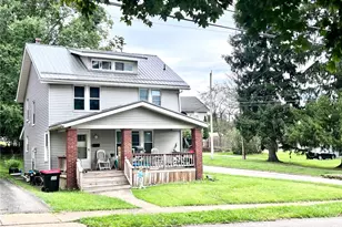 1002 N Mercer St, New Castle, PA 16101 - Photo 2