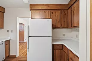 4326 McCaslin St, Pittsburgh, PA 15217 - Photo 14