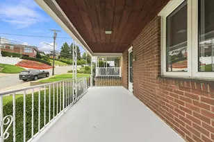 4326 McCaslin St, Pittsburgh, PA 15217 - Photo 4