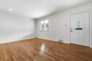 4326 McCaslin St, Pittsburgh, PA 15217 - Photo 6