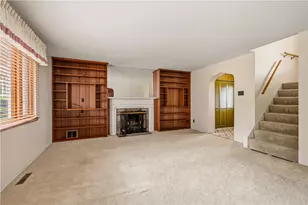 4325 McKee Dr, Pittsburgh, PA 15236 - Photo 4