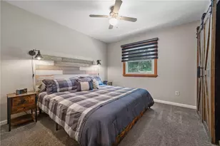 420 Clements Rd, Pittsburgh, PA 15239 - Photo 16