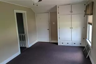 1320 Memorial Blvd, Connellsville, PA 15425 - Photo 10