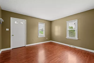 119 Short St, Bentleyville, PA 15314 - Photo 10
