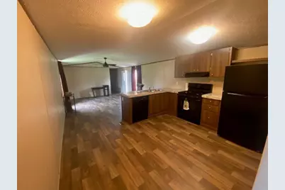 525 North Liberty Road #17, Liberty Township, PA 16127 - Photo 2