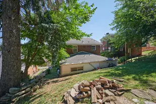 3716 Woodrow Ave, Pittsburgh, PA 15227 - Photo 32