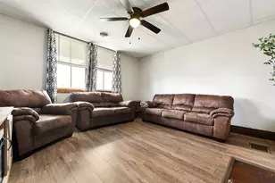120 E Coffee St, Uniontown, PA 15401 - Photo 2