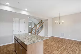117 Maple Ridge Ct, Cecil, PA 15317 - Photo 14