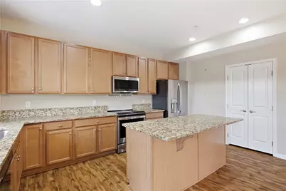 117 Maple Ridge Ct, Cecil, PA 15317 - Photo 12