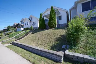 1245 Woodbourne Ave, Pittsburgh, PA 15226 - Photo 2