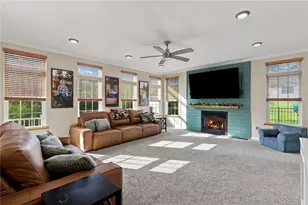 1 William Penn St, South Union Township, PA 15401 - Photo 6