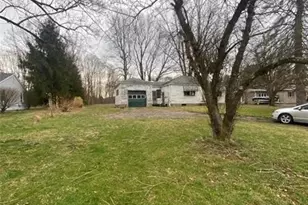4943 Lasher Ct, Murrysville, PA 15668 - Photo 2