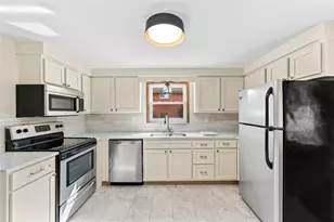 12640 Deborah Dr, North Huntingdon, PA 15642 - Photo 8