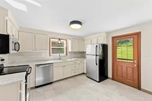 12640 Deborah Dr, North Huntingdon, PA 15642 - Photo 10