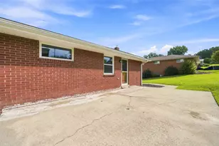 12640 Deborah Dr, North Huntingdon, PA 15642 - Photo 20