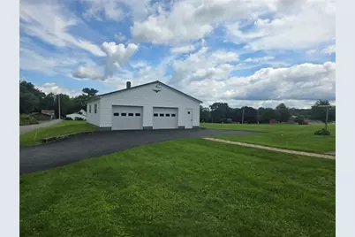 302 S Washington St, Eau Claire, PA 16030 - Photo 2