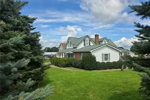 302 S Washington St, Eau Claire, PA 16030 - Photo 4